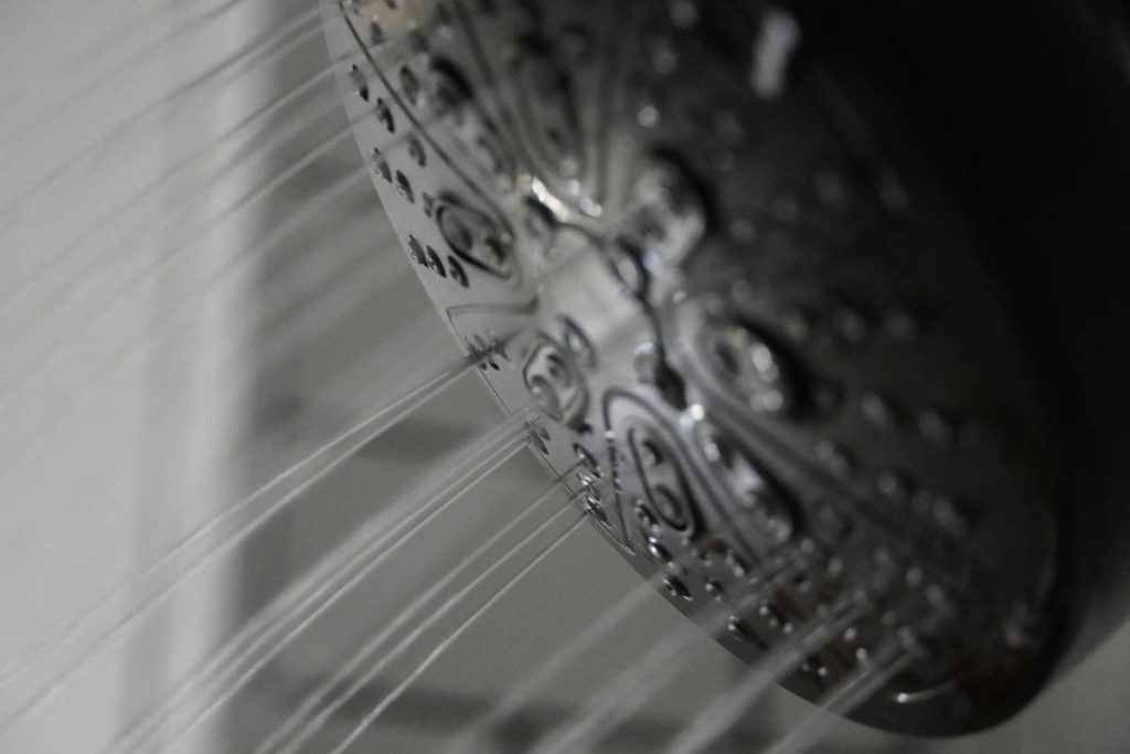 Different Shower Head Types: 7 Essential Ways to Avoid Costly Bathroom Mistakes