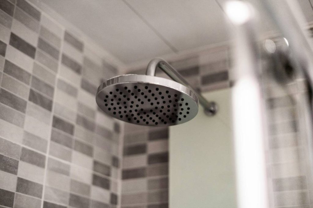 Plumbing Supply Shower Head Type Feature: 7 Proven Tips to Avoid Costly Mistakes